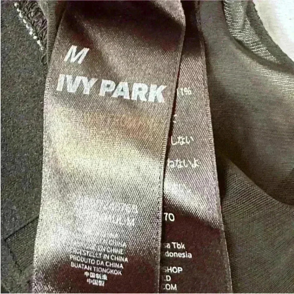 Ivy Park- Ink Cloud Running Shorts Size
Medium EUC! - Picture 9 of 9